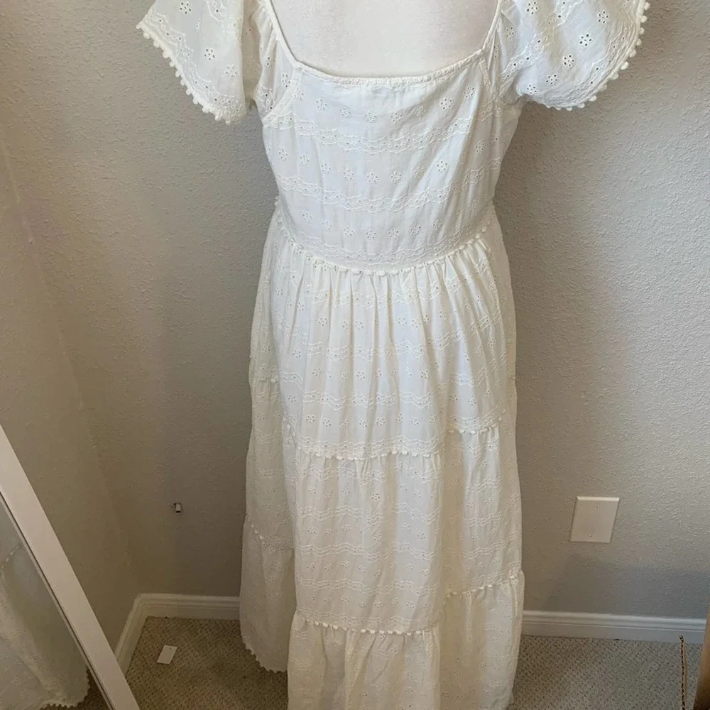 EUC Anthropologie Othilia Livienne Eyelet Maxi Dress in Ivory White Size 4 - Picture 4 of 7